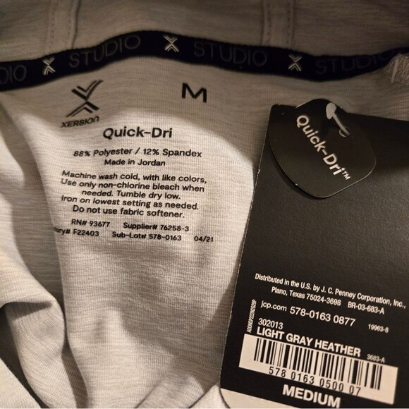 Xersion Studio Men's Heather Gray Long Sleeve Hoodie Activewear Shirt Medium NWT - Picture 8 of 14